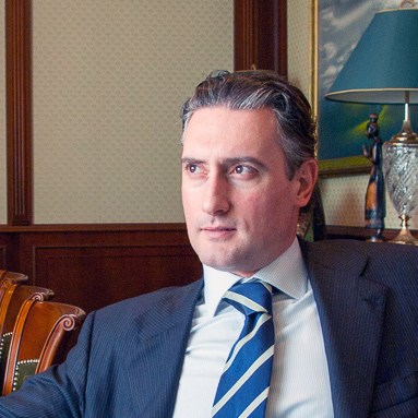 Кирил Домусчиев